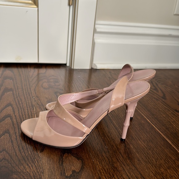 GUCCI Patent Leather Slingback Sandals Size: 10 | IT 40 - Picture 6 of 8